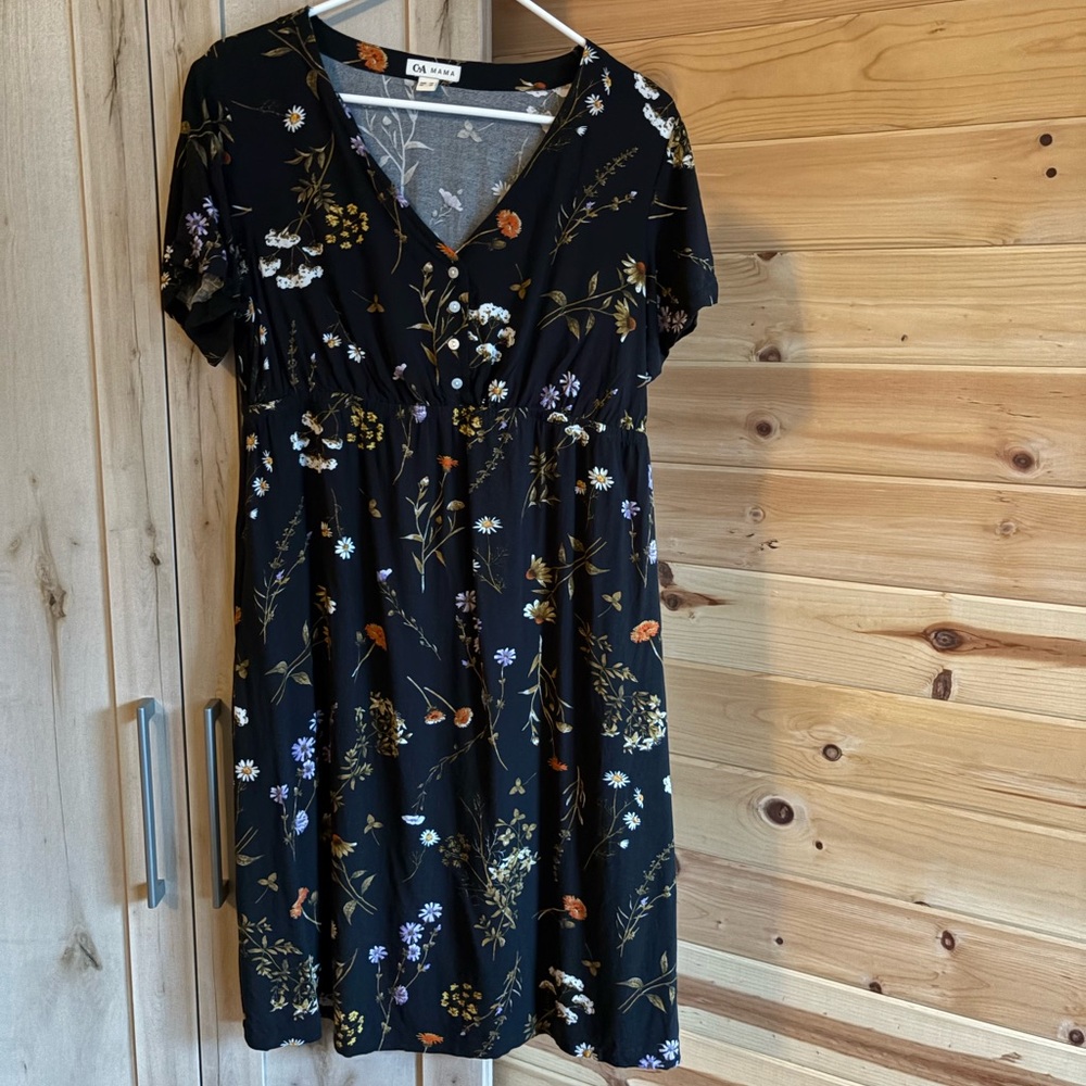 C&A | Floral Midi Dress, Functional Buttons, Pockets, Stretchy Waist, Like New